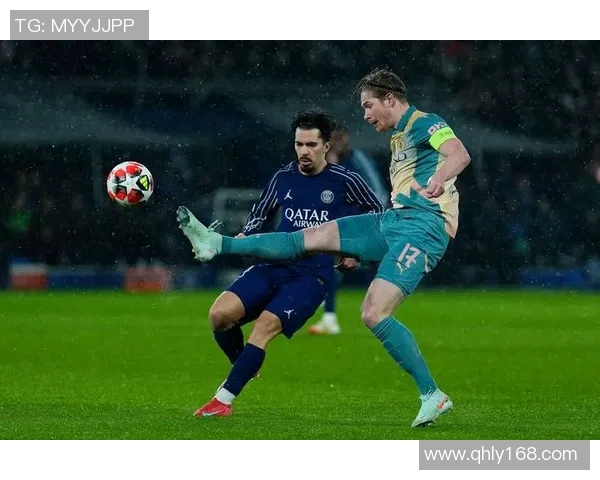 足球明星退役后精彩瞬间集锦视频分享与回顾