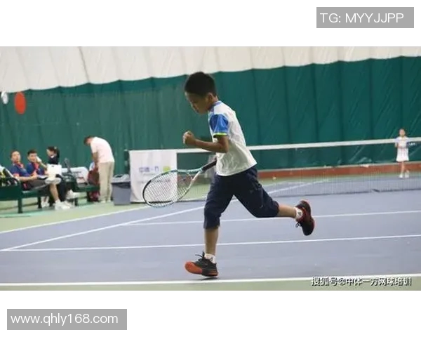 足球明星的侄女身份揭秘她在体育界的独特地位与成就